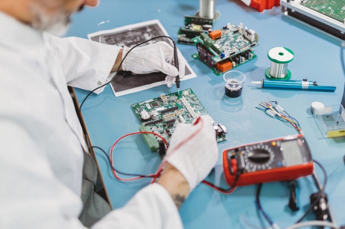 як паяти мікросхеми паяльною станцією як паяти мікросхеми паяльною станцією